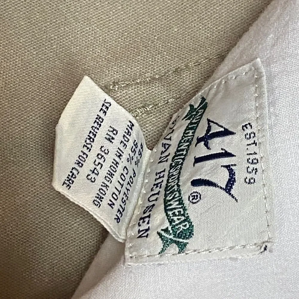 Van Heusen 417 Men's Cargo Shorts in Khaki Size 38